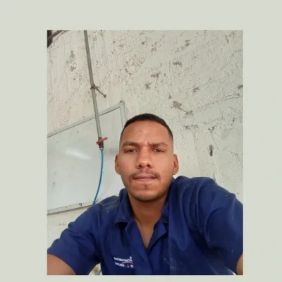 Behiker Rivero - Electricista