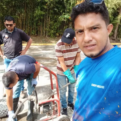 Edsson Peralta Servicio Generales