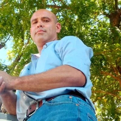 Paul Carmona Servicios Generales
