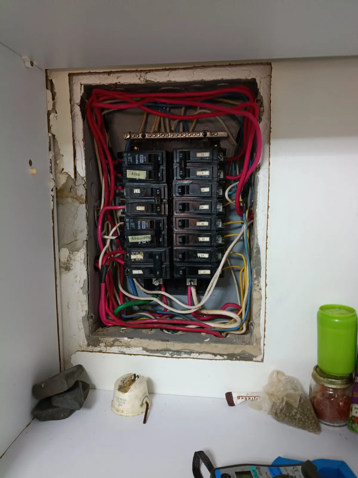 electricidad de emergencia