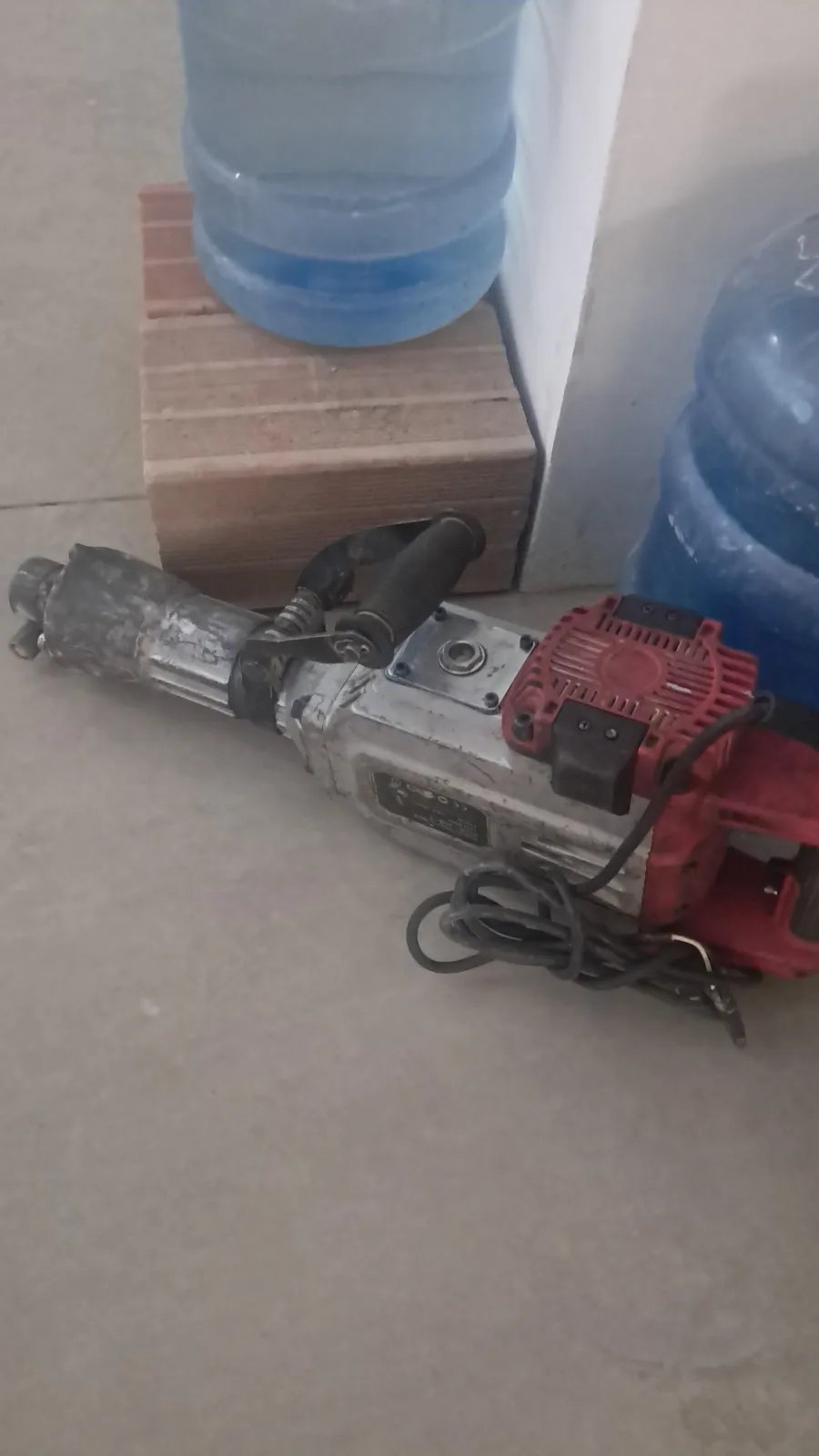 alquiler martillo electrico - Imagen 2