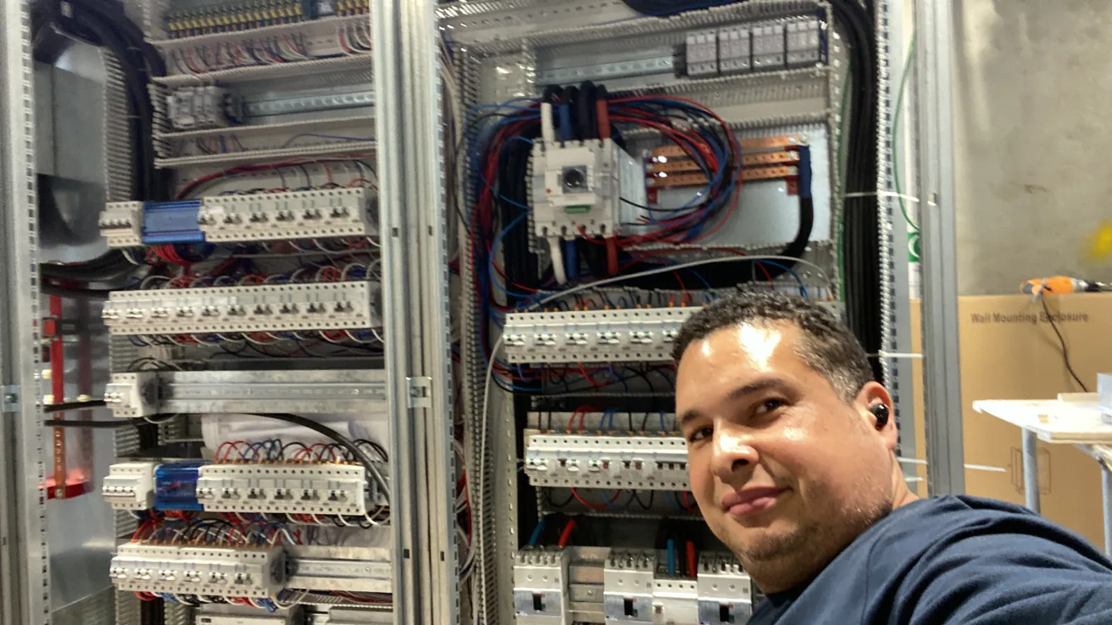 Electricidad Industrial y Residencial - Imagen 3
