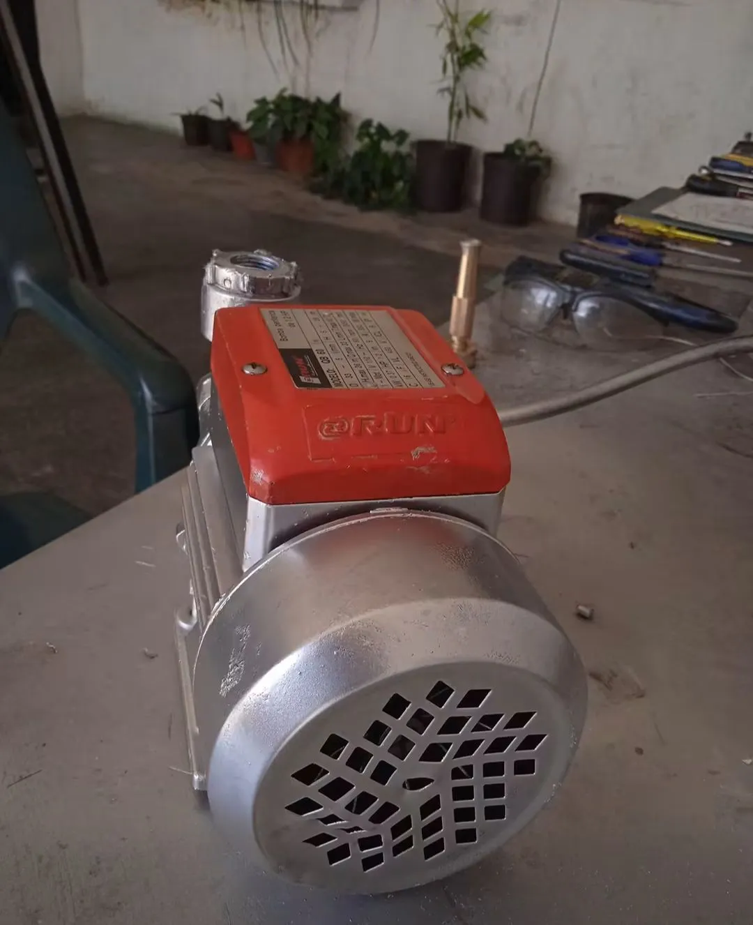 Sistemas de Bombeo, plomeria y sistemas Eléctricos industrial, oficina y hogar - Imagen 2