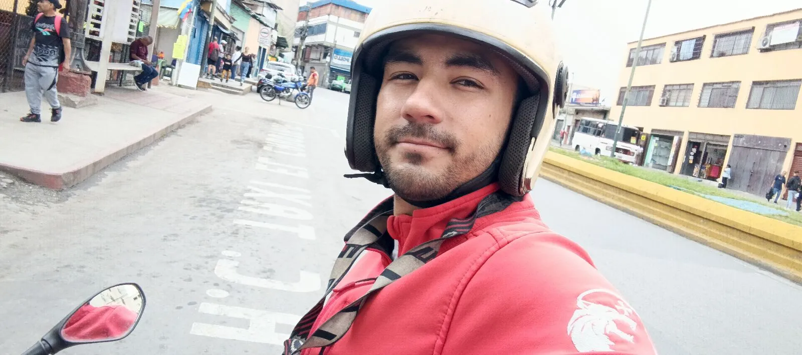 servicio de mototaxi y delivery