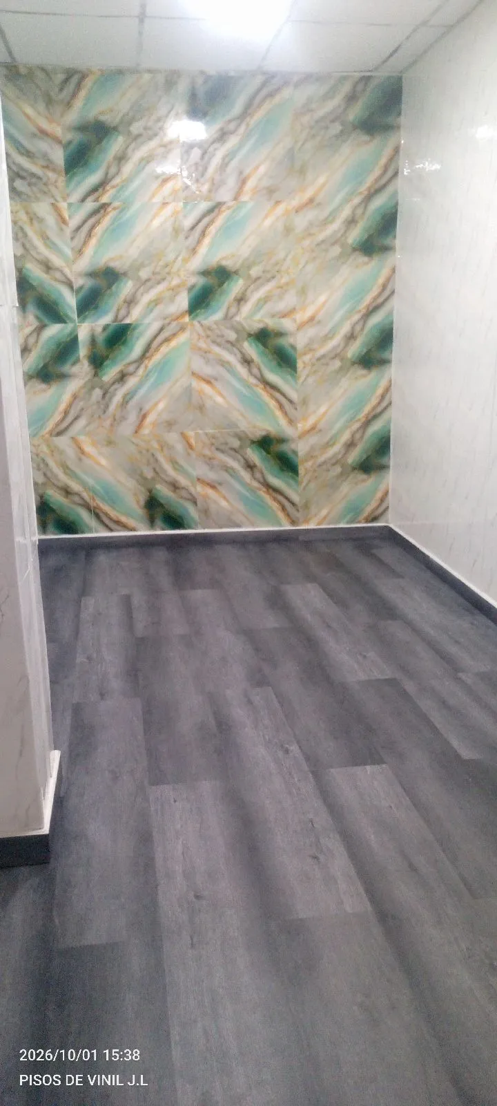 ofrezco servicios de remodelación de Áreas Residenciales y Comerciales. Disponible en Caracas. - Imagen 3