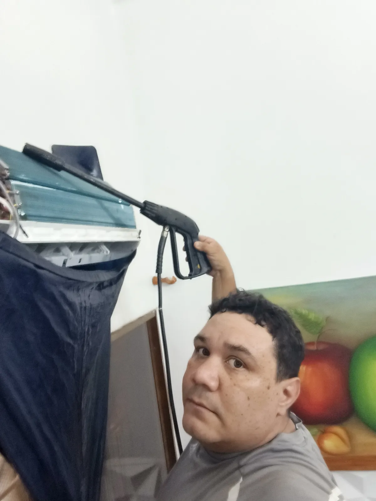 TÉCNICO DE AIRES ACONDICIONADO - Imagen 1